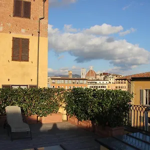Lanfredini Apartment Florence